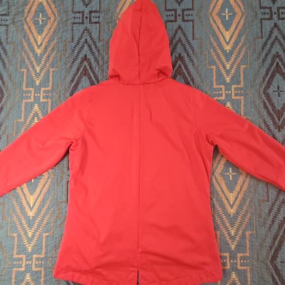 Red Nike Hooded Jacket - Picture 3 of 5